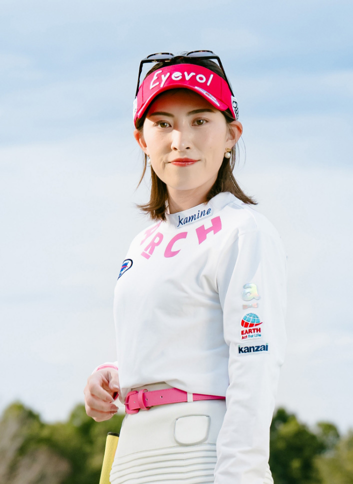 植手桃子選手 ポートレート